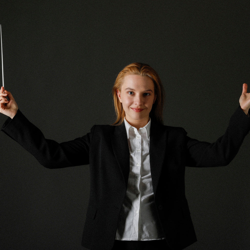 The Turkish Orchestra Conductor: Öykü Yanık [inside my journal]