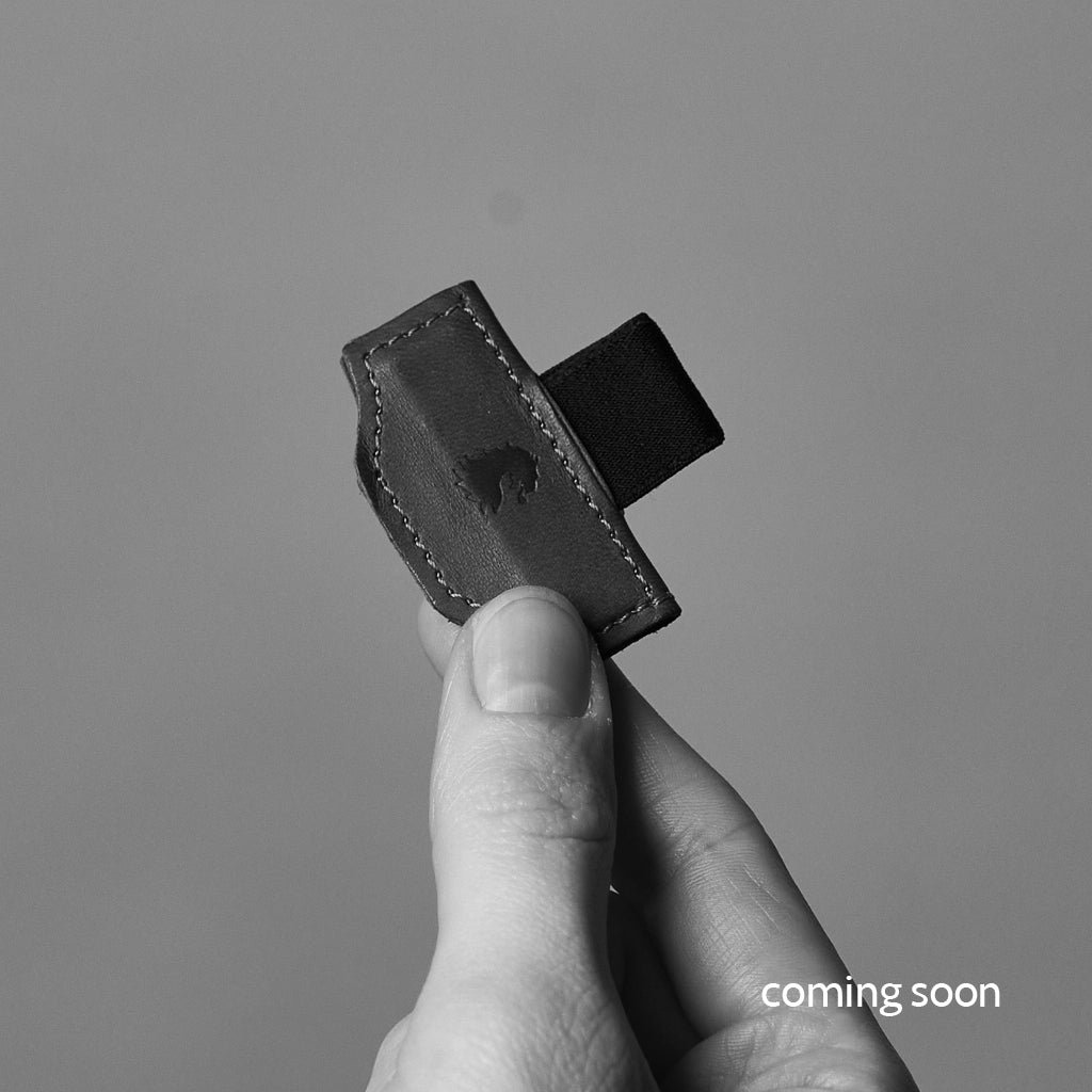 Le Loop Penholder - Accessory for Notebooks – paper republic