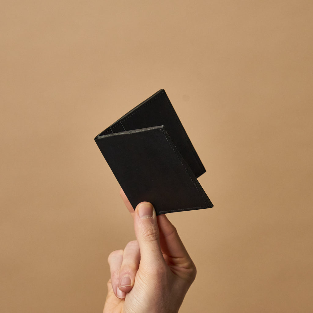 black | noir | schwarz