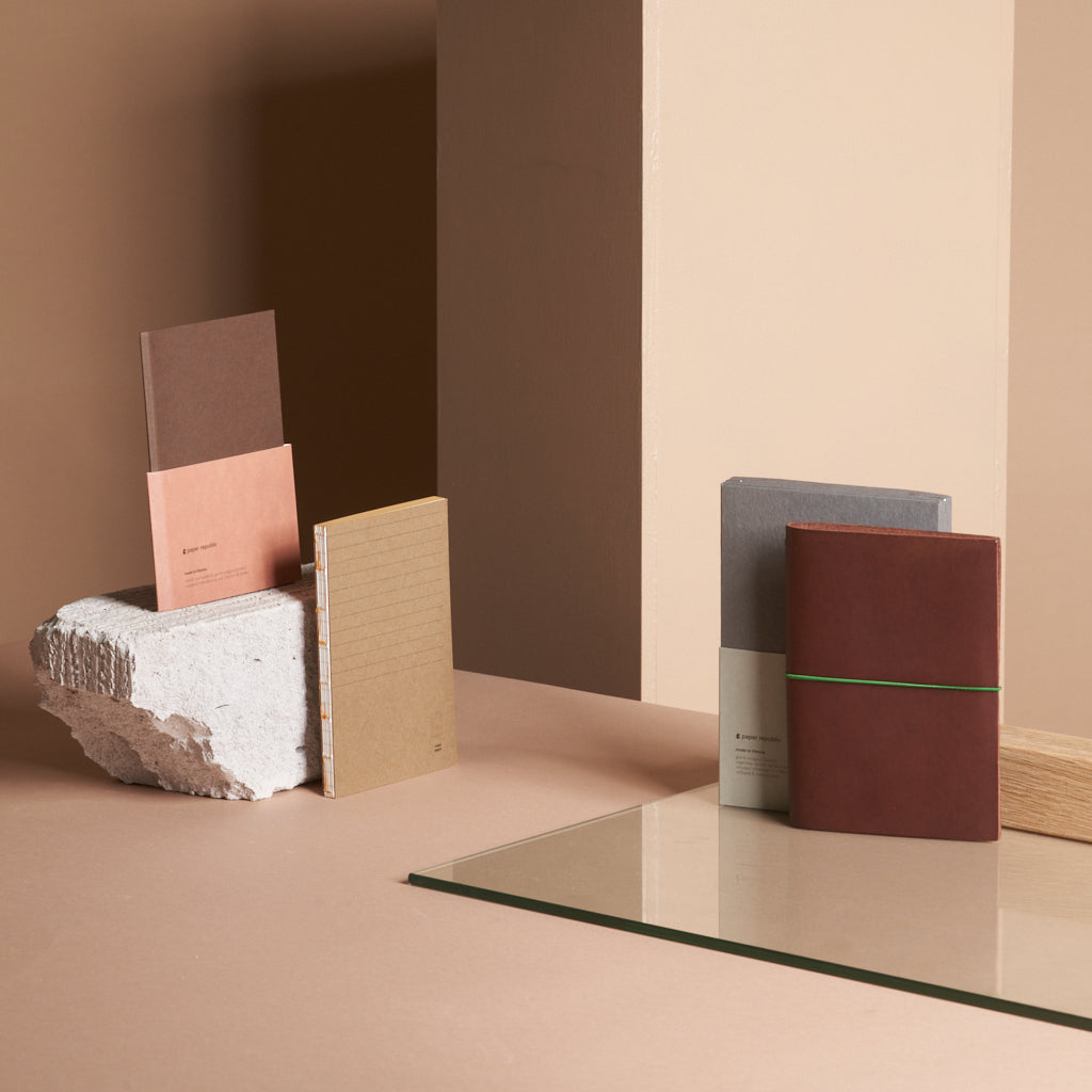 [pocket] / chestnut | [pocket] / châtaigne | [pocket] / kastanie
