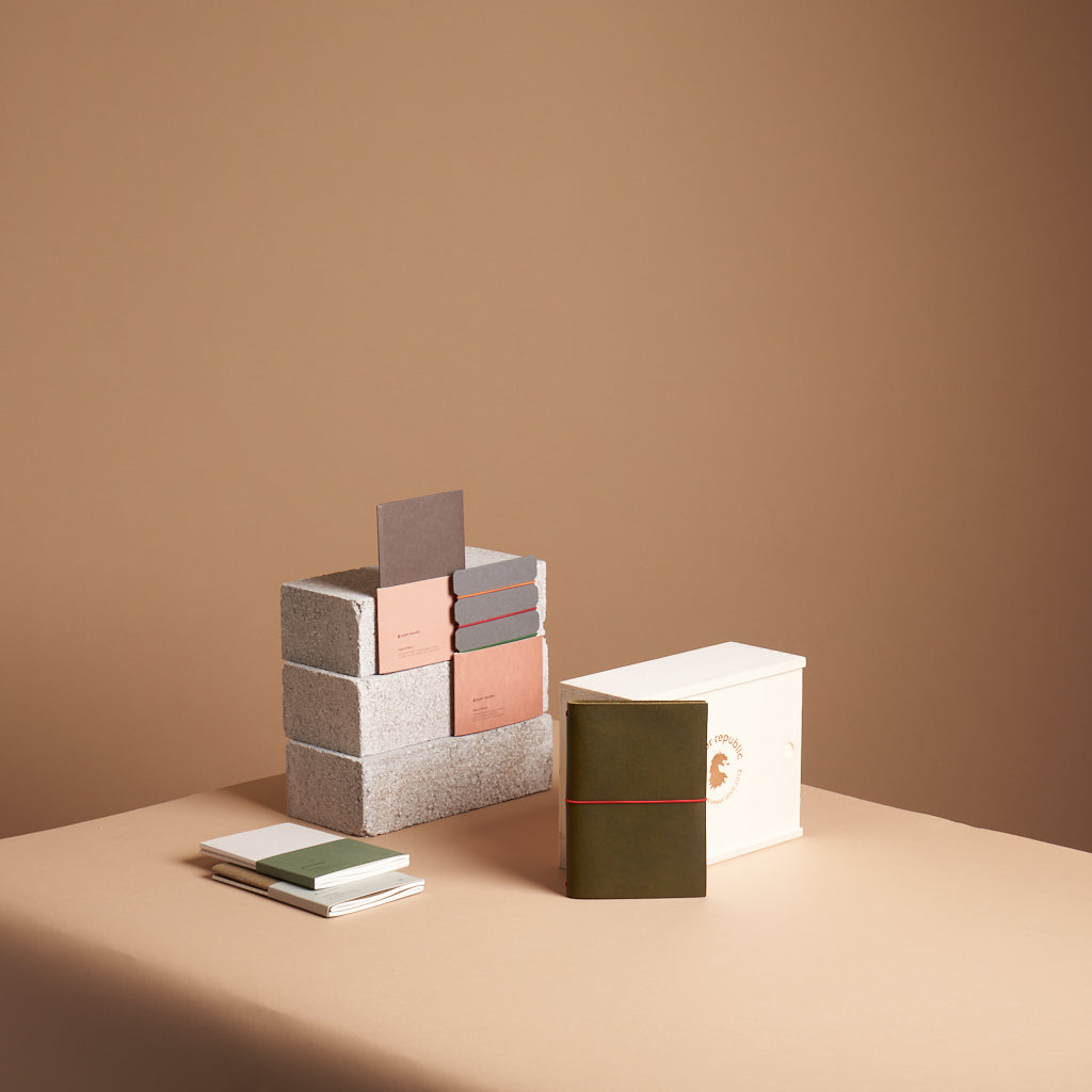 [pocket] / olive green | [pocket] / vert olive | [pocket] / olivgrün