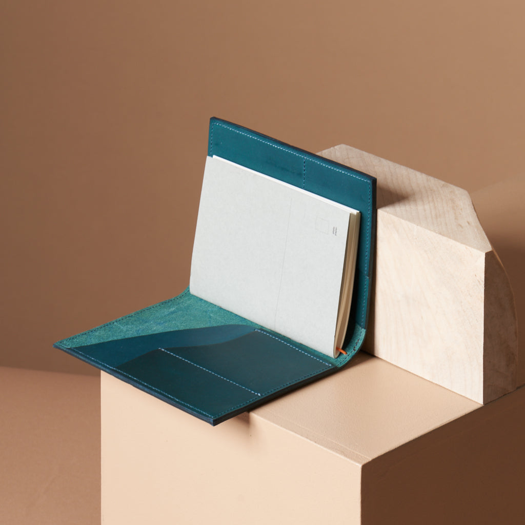 le portfolio レザー ポートフォリオ Le Portfolio - Premium Leather Portfolio – paper republic
